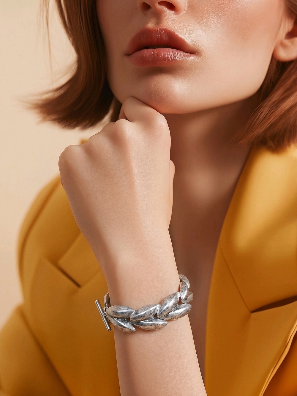NWT Nadine West Silver Leaf-Link Toggle Bracelet - 8 1/2"